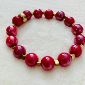 ✨ Magenta Agate-Inspires Stretch Bead Bracelet 💖